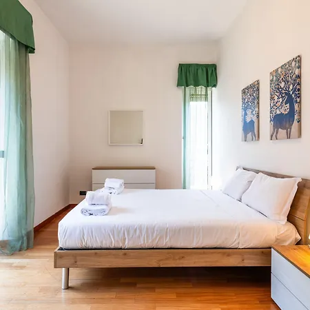 Re Di Apartman